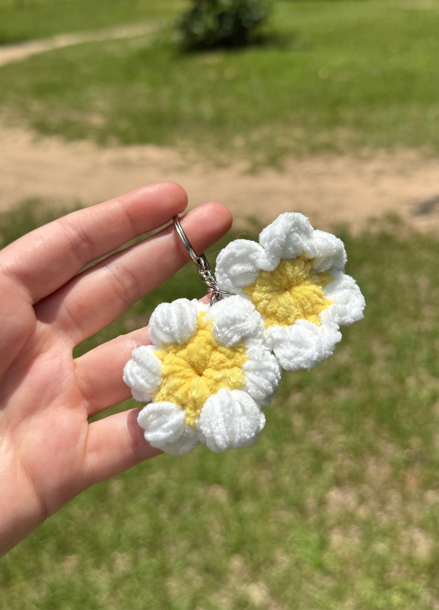 Daisy Keychain