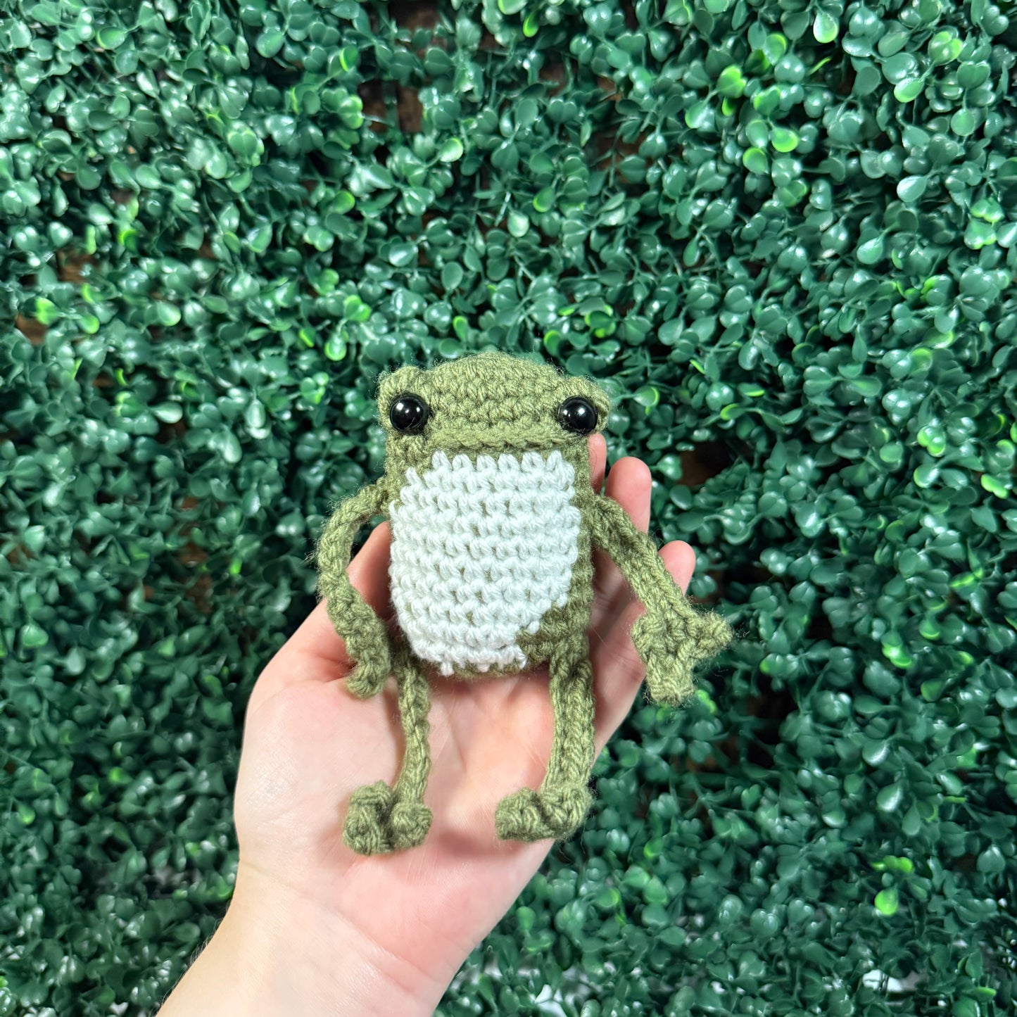 Sitting Frog in Overalls